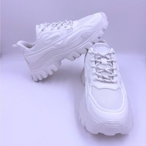 US 7.5 Women Slip On Sneakers
Lightweight Breathable Walking
Shoes Casual